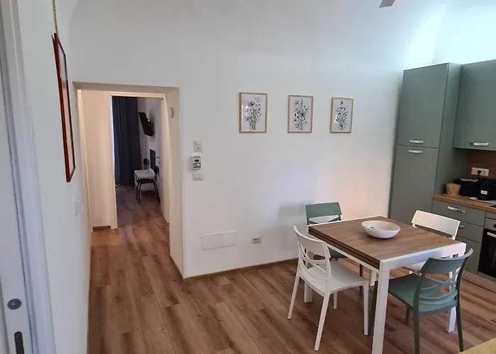 La Corte Fiorita Feriehus *