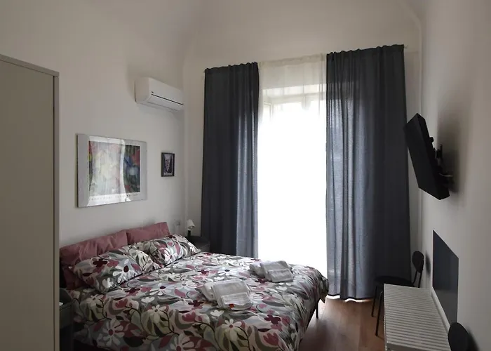 La Corte Fiorita Feriehus Catania